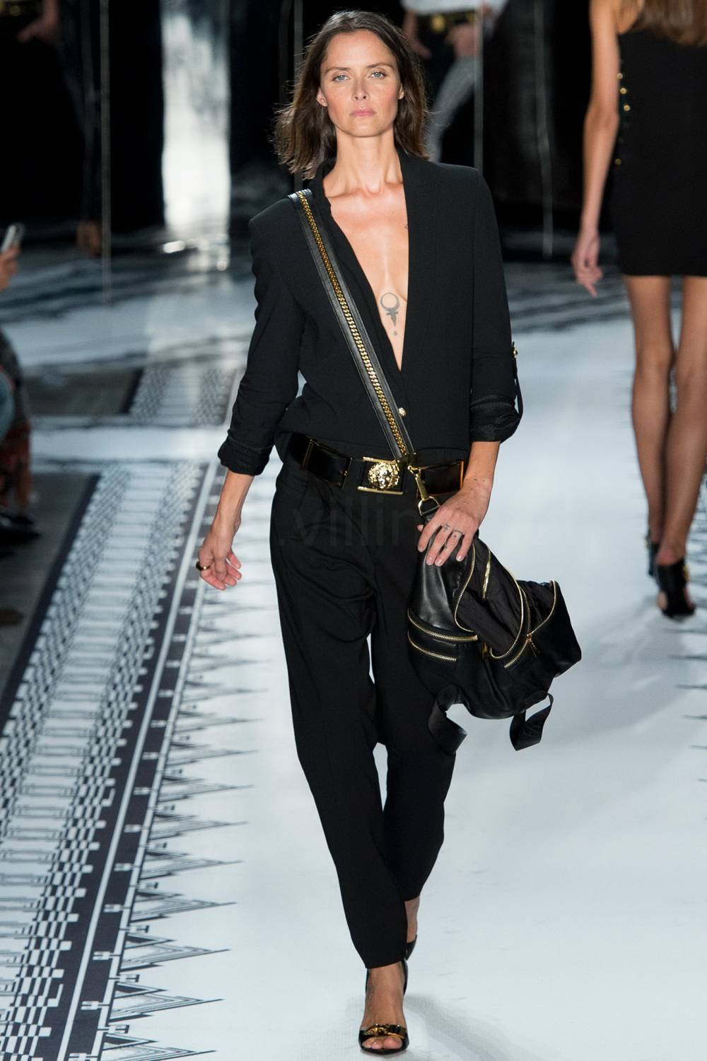 Женская коллекция одежды Versus Versace весна-лето 2015. ФОТО 4